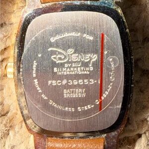 Vintage Winnie the Pooh Watch